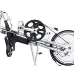 STRIDA SX Silver Brush - Silver details - 18 pouces - à vendre - acheter - Acheter des vélos pliables - Acheter des vélos pliants - Acheter un vélo pliable - Acheter un vélo pliant - forme triangulaire - Léger - Magasin - Magasin de vélo pliant - nouveau - strida - sx - triangulaire - vélo - vélo compact - Vélo design - vélo pliable - vélo pliant - Vélo pliant design - vélo pliant design strida - Vélo pliant triangulaire - vélo pliant unique - Vélos pliable - Vélos pliants - Vitesse unique