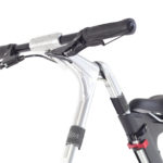 STRIDA SX Silver Brush - Black details - 18 pouces - à vendre - acheter - Acheter des vélos pliables - Acheter des vélos pliants - Acheter un vélo pliable - Acheter un vélo pliant - forme triangulaire - Léger - Magasin - Magasin de vélo pliant - nouveau - strida - sx - triangulaire - vélo - vélo compact - Vélo design - vélo pliable - vélo pliant - Vélo pliant design - vélo pliant design strida - Vélo pliant triangulaire - vélo pliant unique - Vélos pliable - Vélos pliants - Vitesse unique