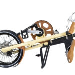 STRIDA EVO 3S Desert Sand Ultra - 18 Zoll - Design Fahrrad - Design Faltrad - Drei Gang - dreieckig - dreieckiges - Dreieckiges Faltrad - einzigartiges Faltrad - evo 3s - Fahrrad - Faltbares Fahrrad - Faltbares Fahrrad kaufen - Faltbares Fahrräder kaufen - Faltrad - Faltrad-Shop - Falträder - Falträder kaufen - Geschäft - Kaufen - Klapprad - Klapprad kaufen - Leicht - neu - strida - Strida design Faltrad - Sturmey archer - zu verkaufen - zusammenklappbares Fahrrad
